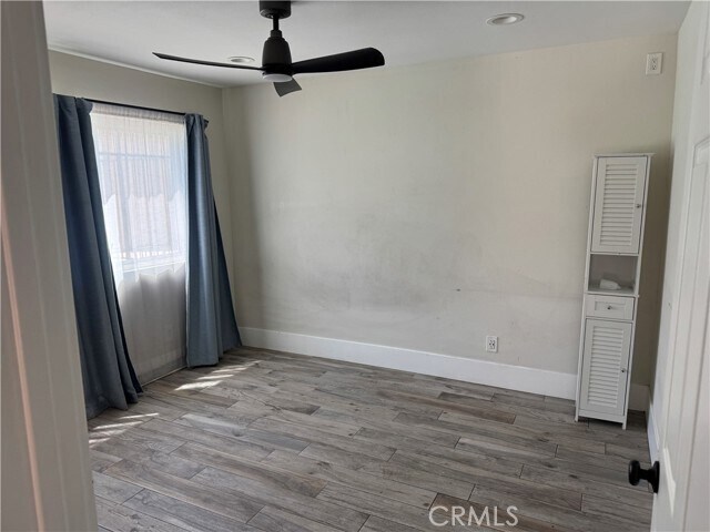 Foto del edificio - 2700 N Brea Blvd