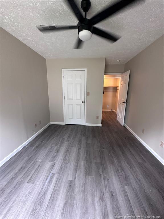 Foto del edificio - 5807 Aftonshire Dr