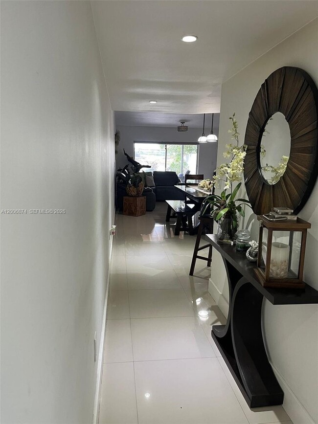 Foto del edificio - 1155 NW 123rd Ct