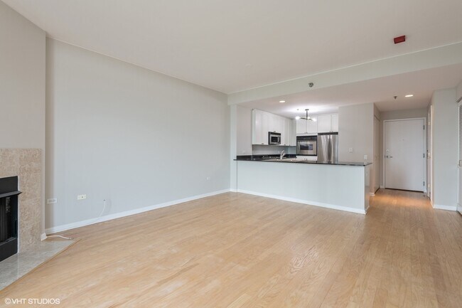 Foto del edificio - 1515 S Prairie Ave
