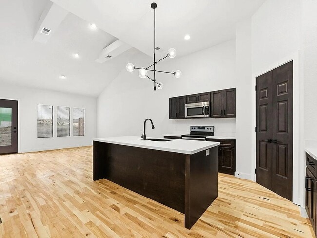 Building Photo - Lot 174