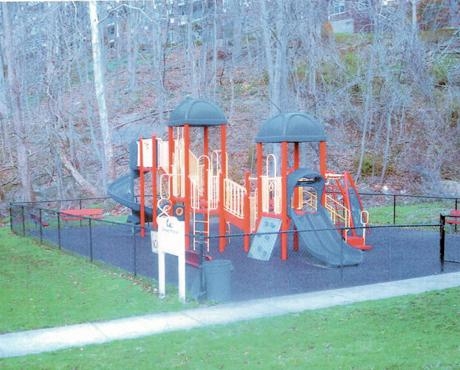 Playground - Sleepy Hollow Gardens