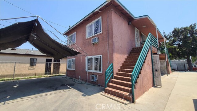 Foto del edificio - 631 E 108th St