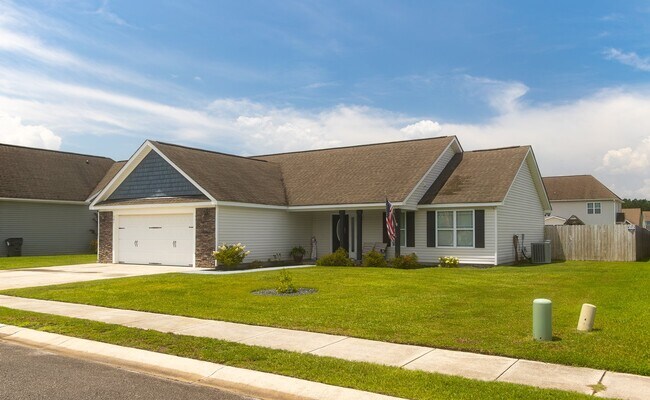 Building Photo - 341 Sonoma Rd