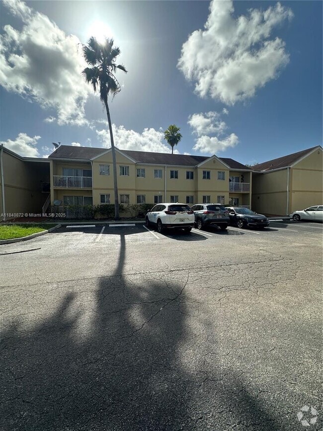 Building Photo - 13810 SW 112th St