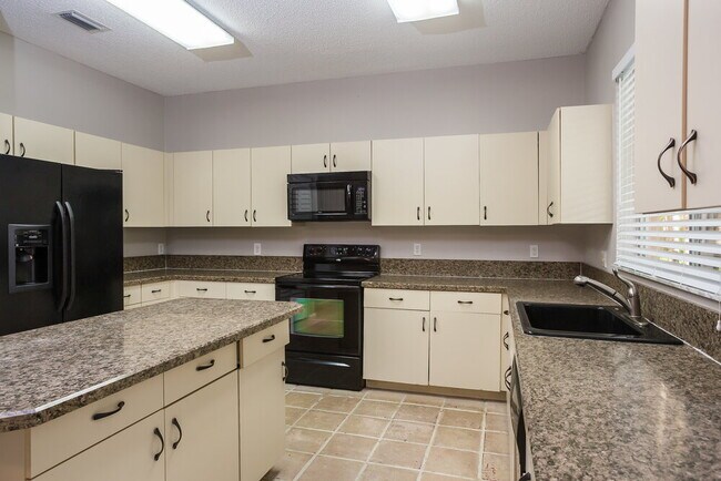 Foto del edificio - 7730 NW 63rd Way
