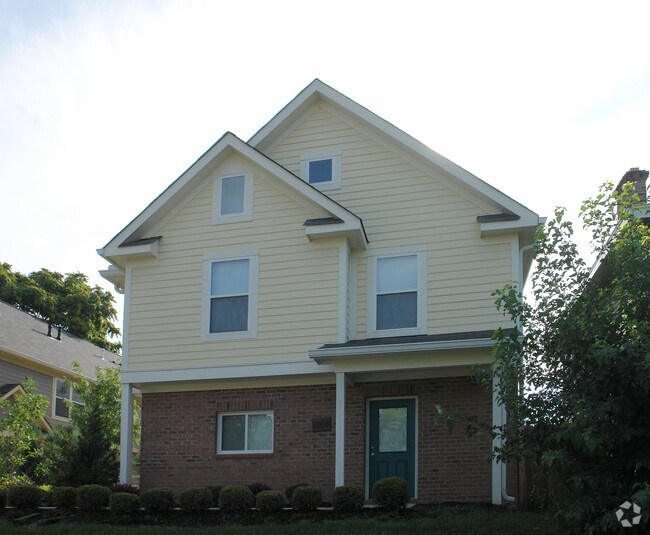 Building Photo - 1104 Perry St