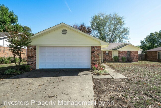 Building Photo - 3 br, 2 bath House - 4307 S. 88th St.