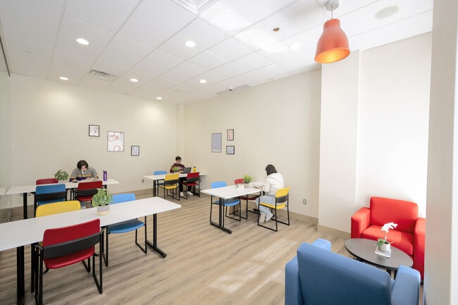 Study Lounge - Bridgeport House - Student Living