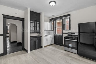 Building Photo - 4301 S 38th St