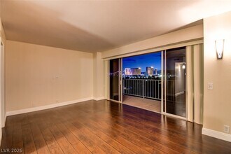 Building Photo - 3111 Bel Air Dr