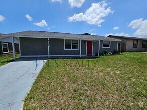 Building Photo - 4132 Pecos Dr