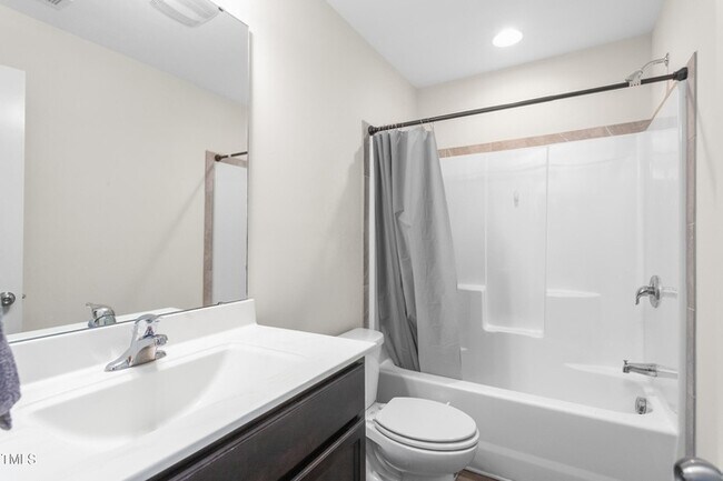 Foto del edificio - Build Equity While Leasing - Lease and Own...