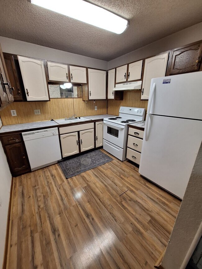 Foto del edificio - 2 bedroom, 2 bath