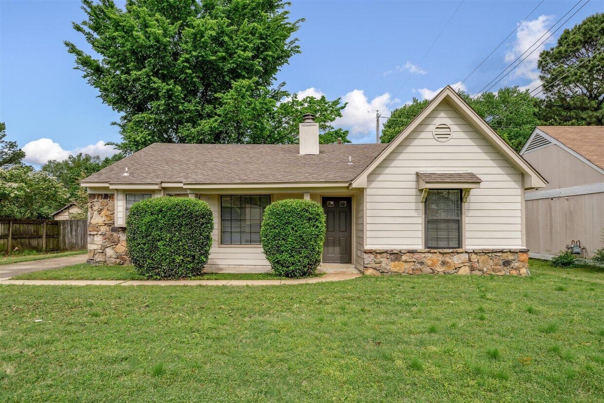 Primary Photo - 7268 Country Side Rd