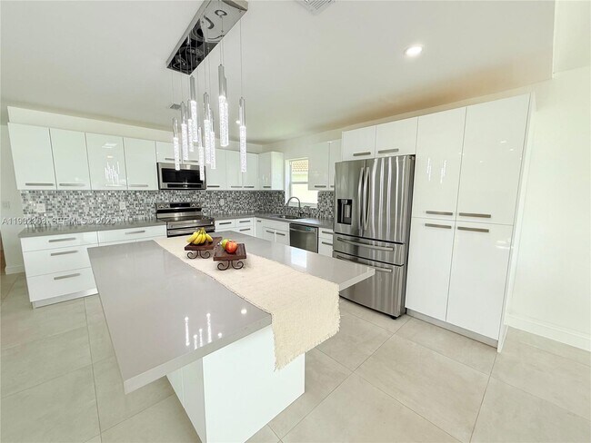 Foto del edificio - 10626 NW 7th St