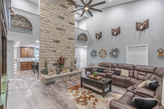 Building Photo - 6722 705