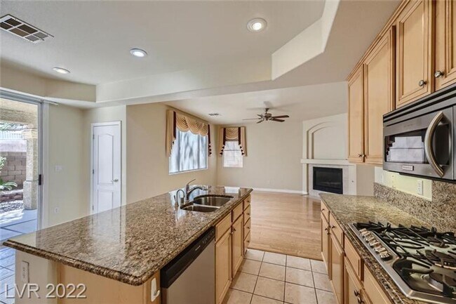 Foto del edificio - Summerlin Stunner