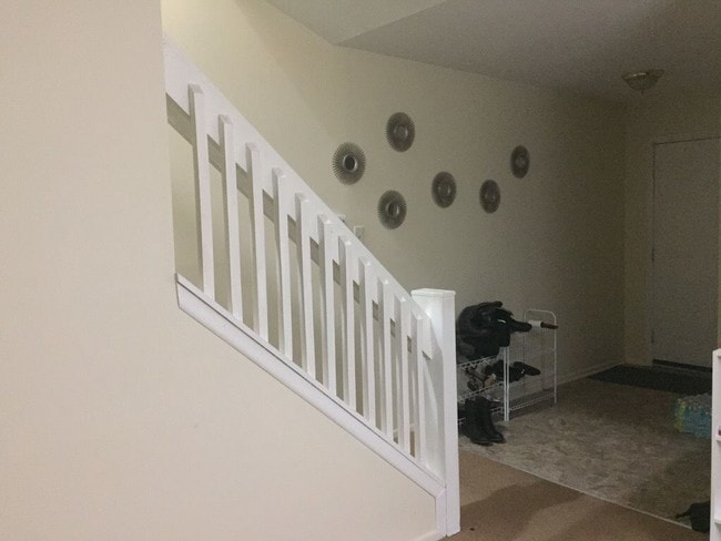 Building Photo - 1274 Fox Run