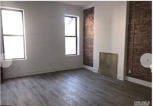 Building Photo - 645 MacDonough St
