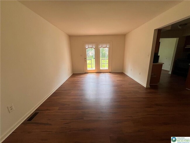 Building Photo - 5637 Grace Ave