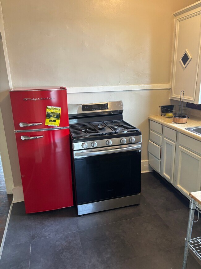 Foto del edificio - 159 N Belvedere Blvd