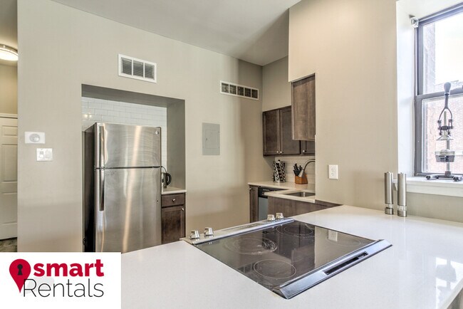 Foto del edificio - 3627 McRee Ave