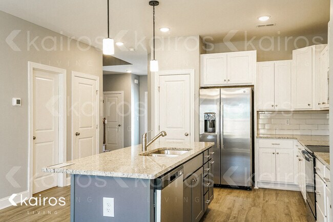 Foto del edificio - 3709 Oak Leaf Wy