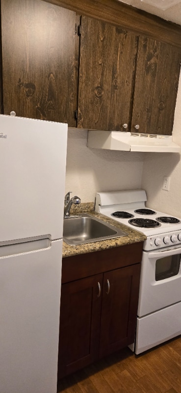 Photo - 1625 Kent Des Moines Rd Apartment