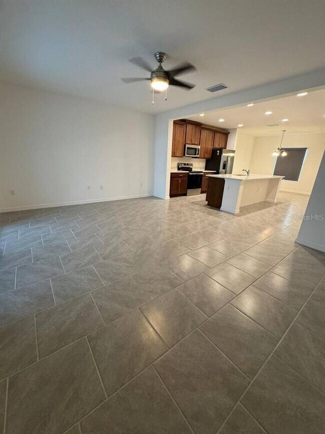 Foto del edificio - 1333 Blazing Star Ln