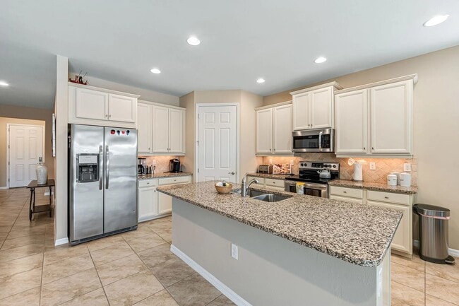 Foto del edificio - 3036 SW 26th Pl