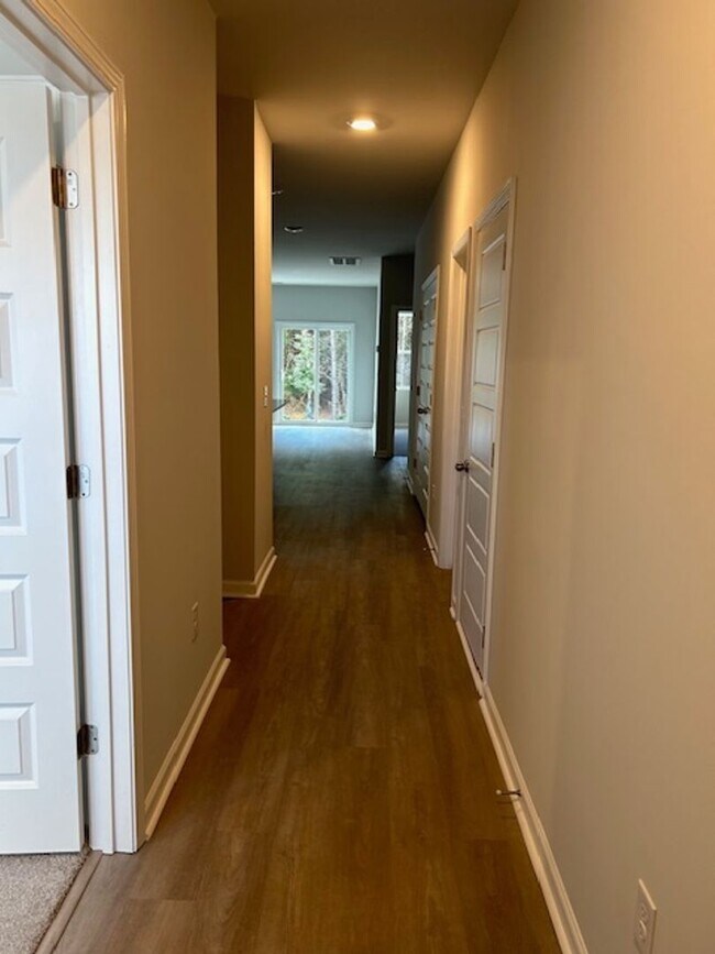 Building Photo - Forestbrook Estates