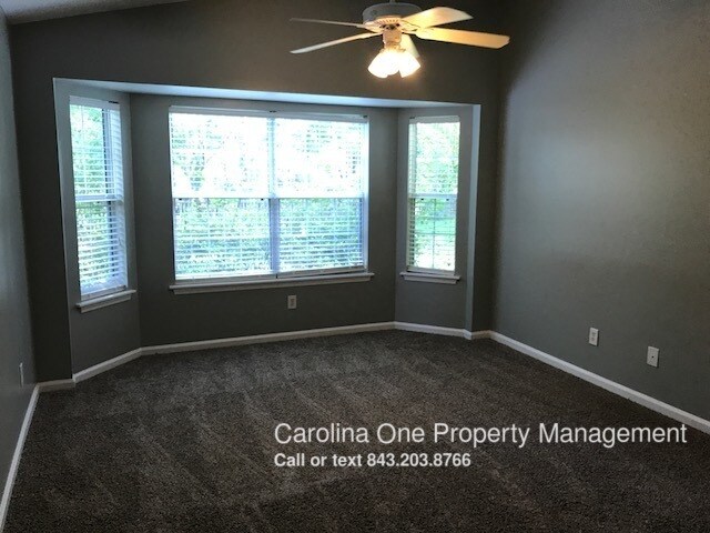 Building Photo - 1529 Sweet Myrtle Cir