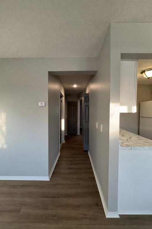 Foto del edificio - 3839 Silver Lake Rd