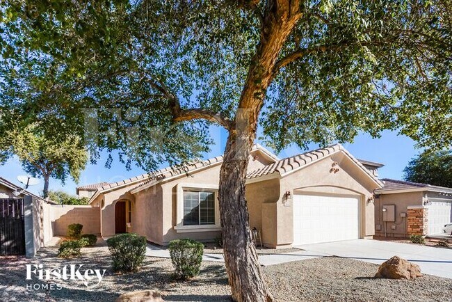 Building Photo - 13920 W Mauna Loa Ln