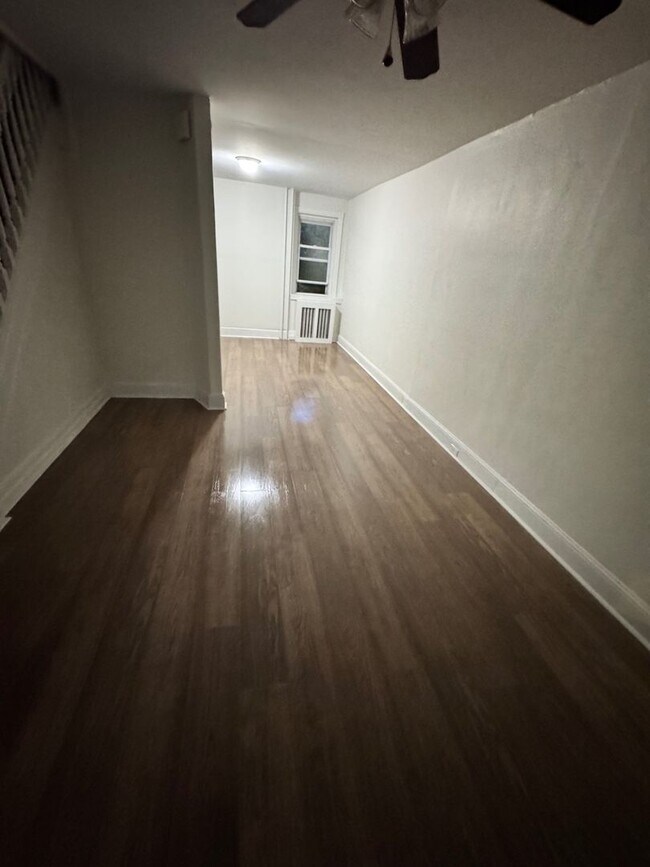Foto del edificio - Remodeled Beauty - Oak Lane