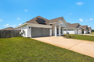 Building Photo - 6539 Forest Bay Ave
