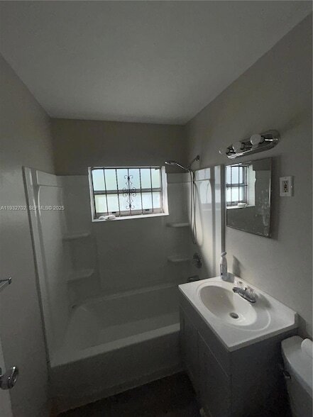 Building Photo - 1180 NW 64th St