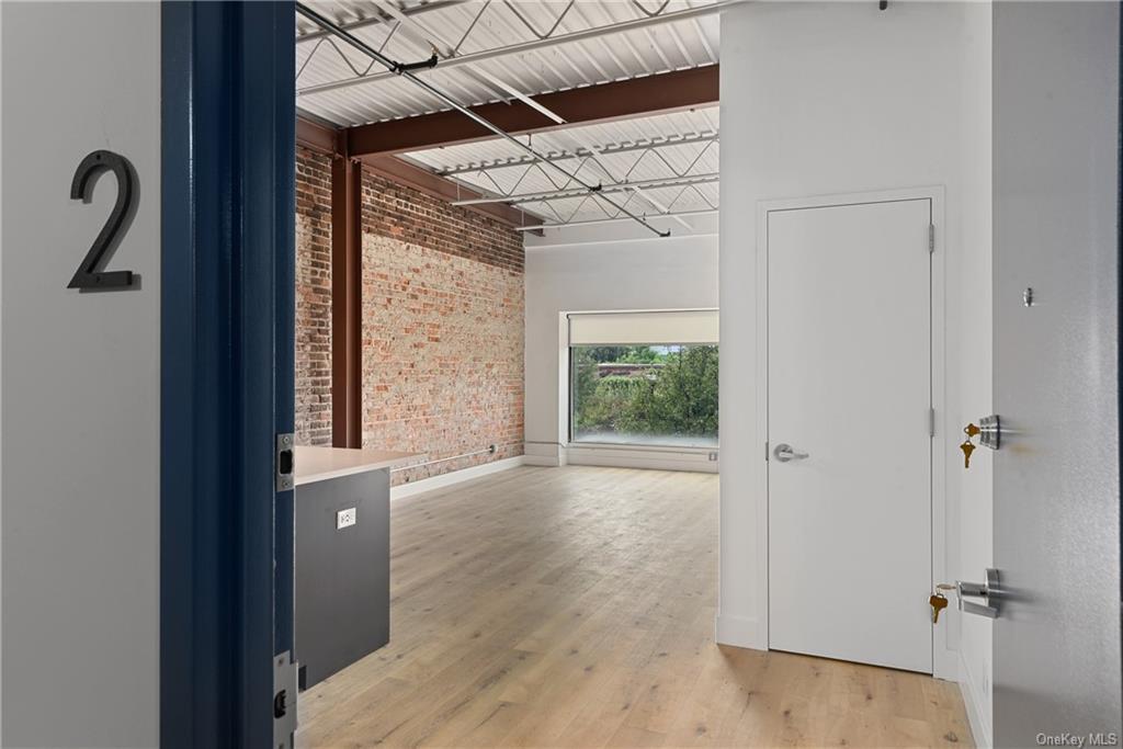 189 N Main St Unit 2, Port Chester, NY 10573 Room for Rent in Port