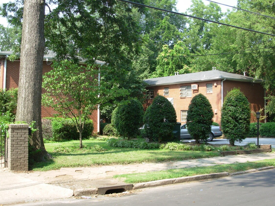 Primary Photo - 282 9th St NE