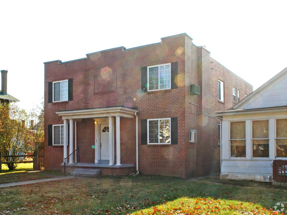 729 11th Ave, Huntington, WV 25701 Apartments Huntington, WV