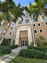 Building Photo - 2650 SW 37th Ave