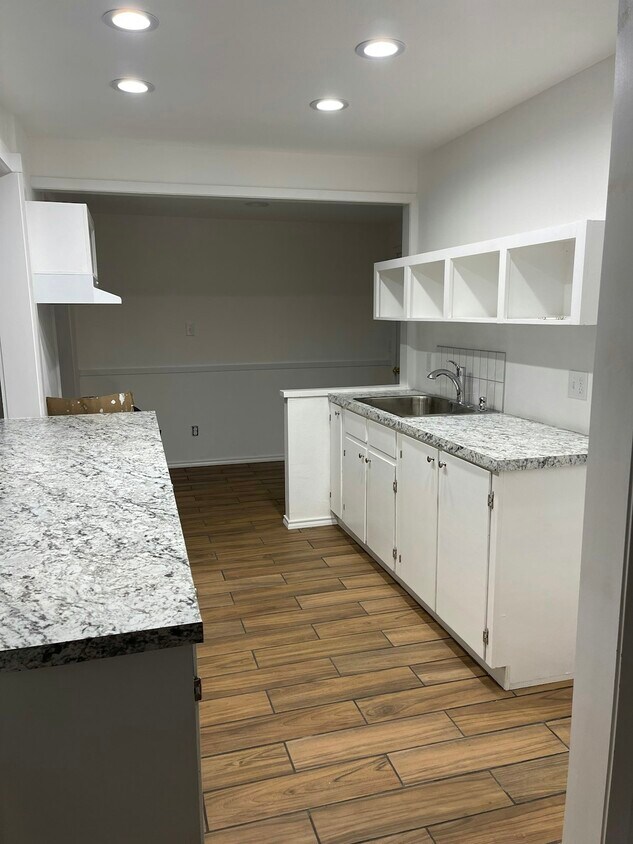 Foto principal - 312 McClure Street