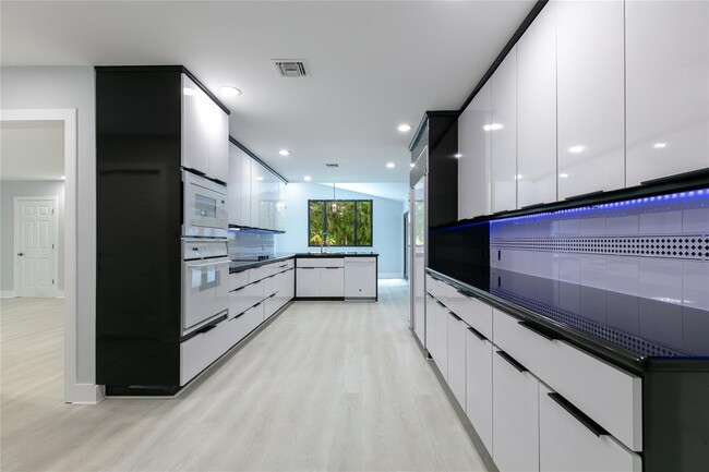 Foto del edificio - 13401 SW 83rd Ave