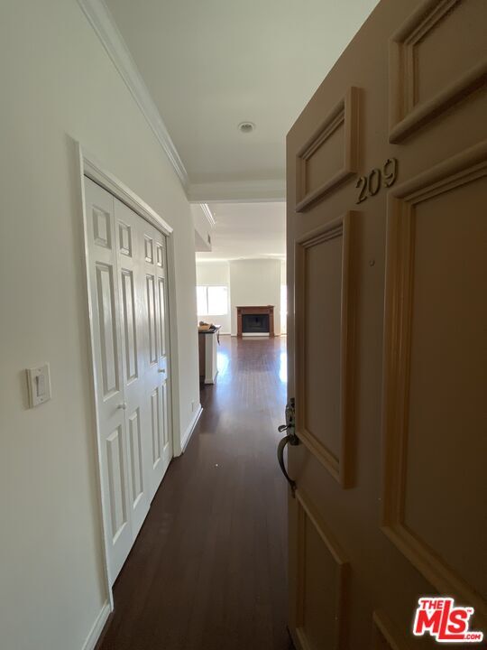 Foto del edificio - 5410 Rhodes Ave