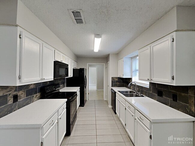 Building Photo - 7145 Catina Ct