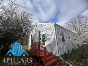 Building Photo - 1406 Federal Ave