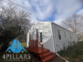 Building Photo - 1406 Federal Ave