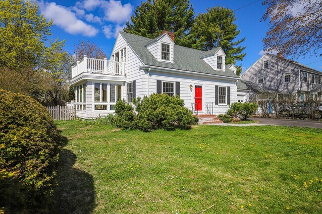 Foto del edificio - 31 Andrews Ave