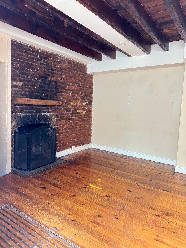 Photo - 623 American#F House